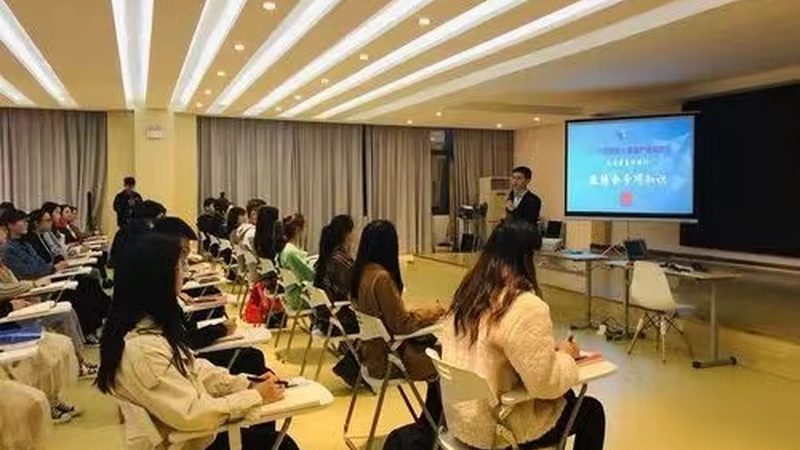 消防工程师培训，全日制班如何挑选？**